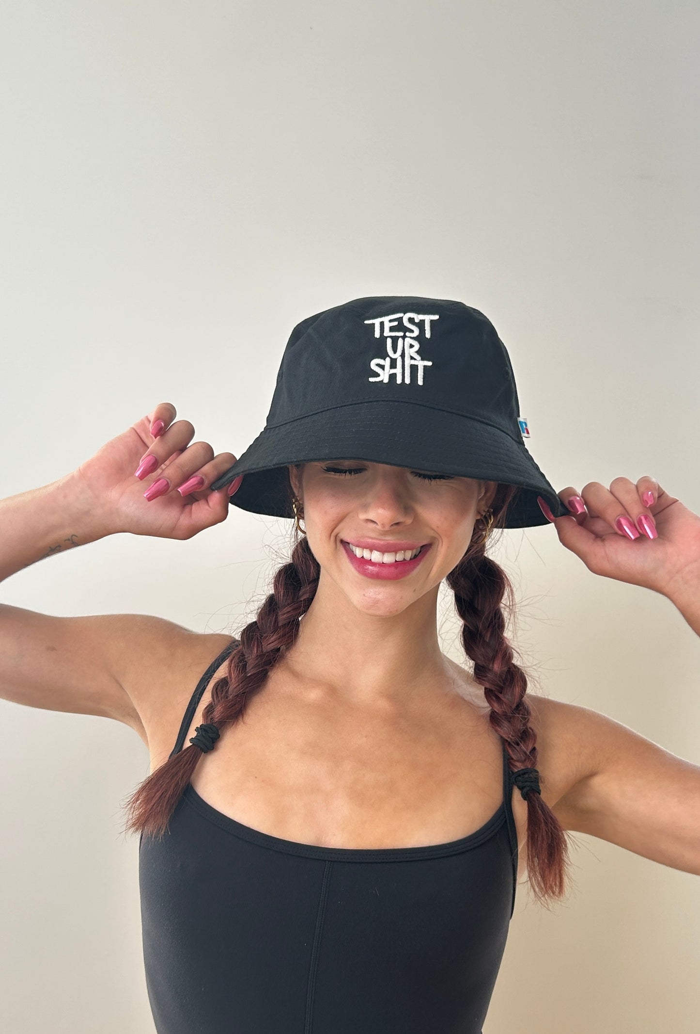 TEST UR SHIT bucket hat (black)