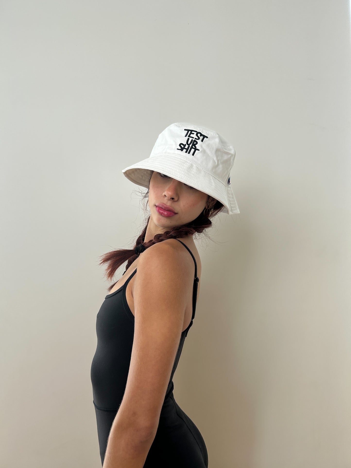 TEST UR SHIT bucket hat (white)